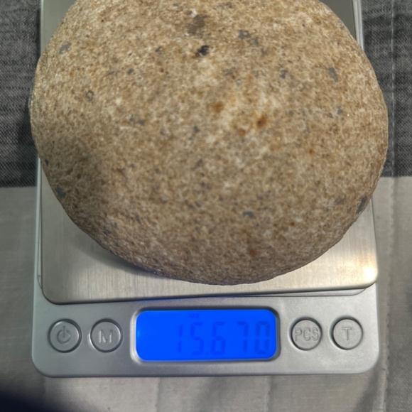 Mano grinding rock. Most likely Native American. - Picture 4 of 4